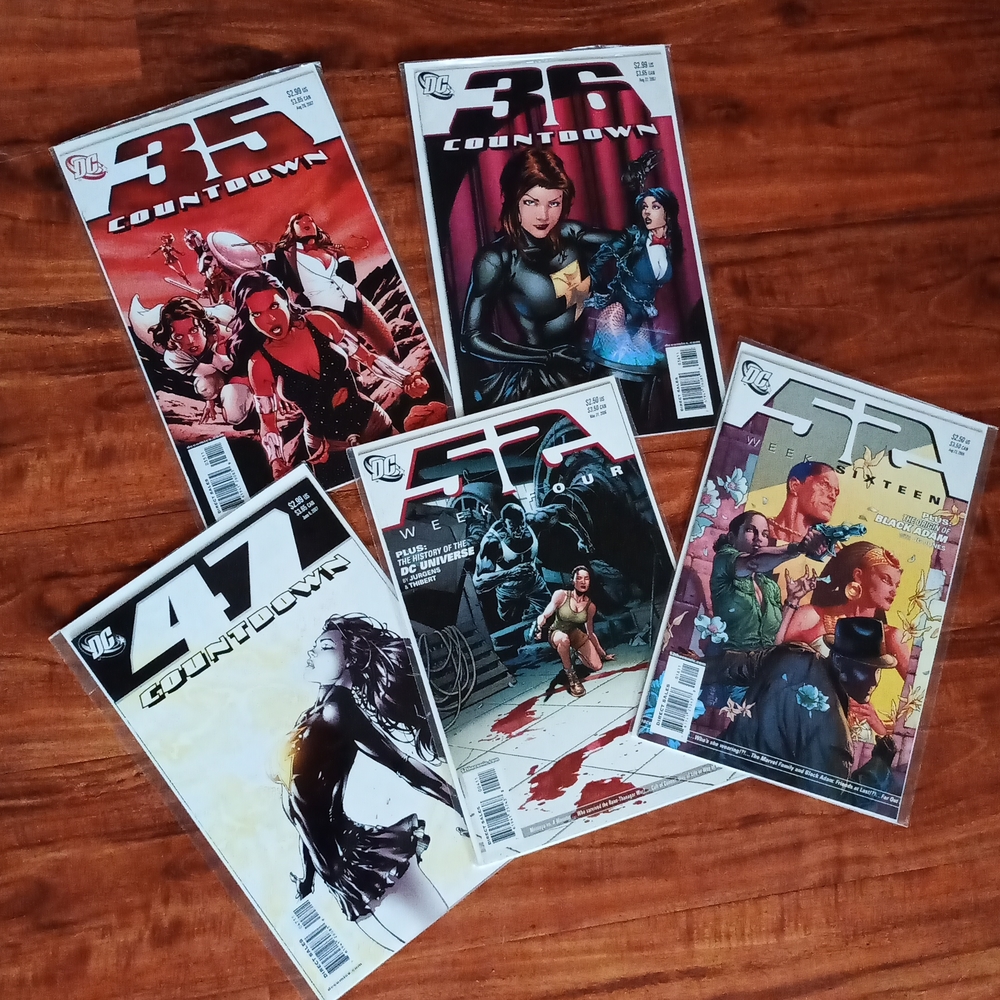 DC Comic Book Lot of 5 (Mint) 2006-2007